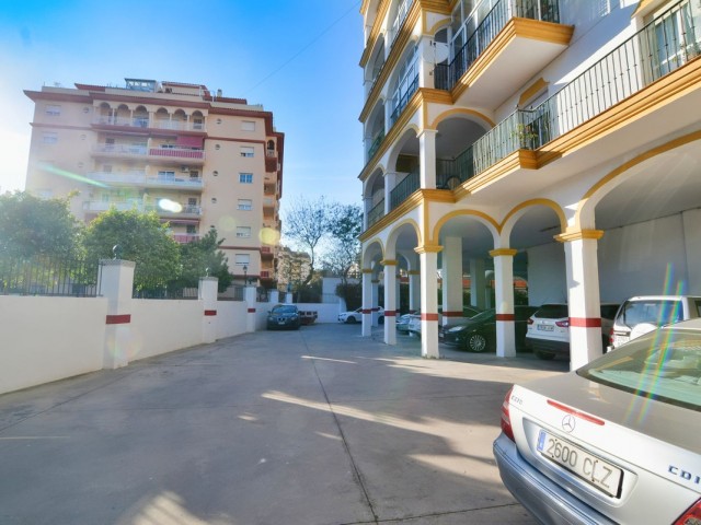 Apartment, Fuengirola, R4277542