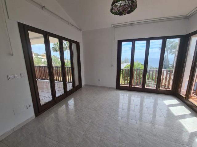 8 Schlafzimmer Villa in La Capellania