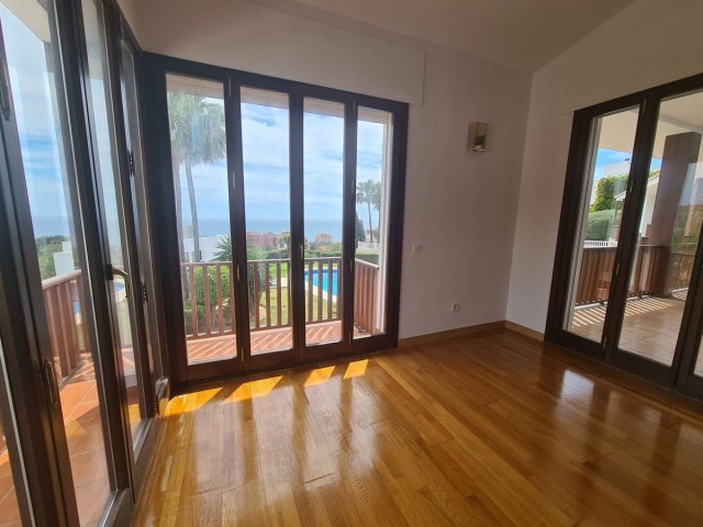 8 Schlafzimmer Villa in La Capellania