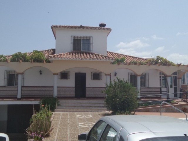 Villa, Alhaurín de la Torre, R3119356