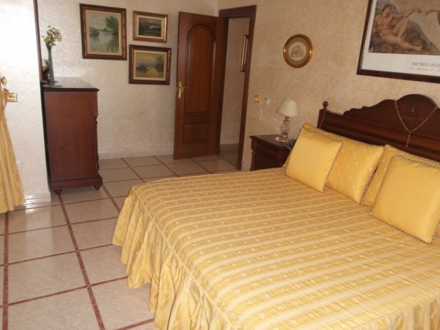 5 Bedrooms Villa in Alhaurín de la Torre
