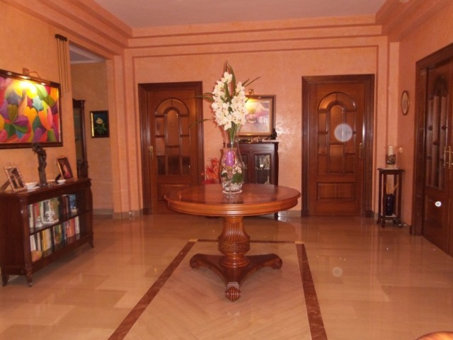 5 Sovrums Villa i Alhaurín de la Torre