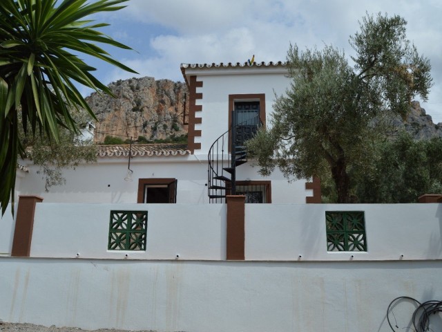 4 Slaapkamer Villa in El Chorro