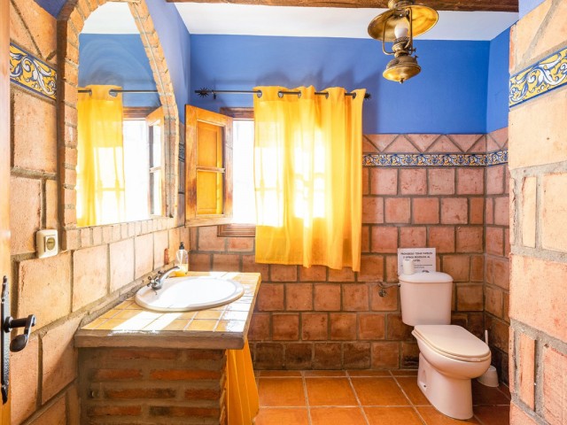 5 Slaapkamer Villa in Jimena de la Frontera