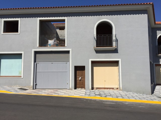 Commercieel in Pueblo Nuevo de Guadiaro
