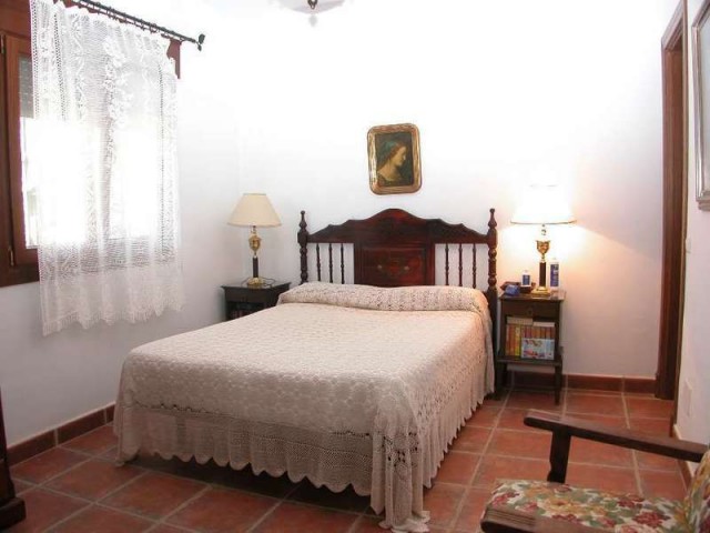 8 Bedrooms Villa in Cártama