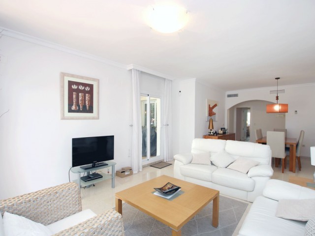 Apartment, Elviria, R4292023