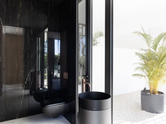 3 Bedrooms Villa in The Golden Mile