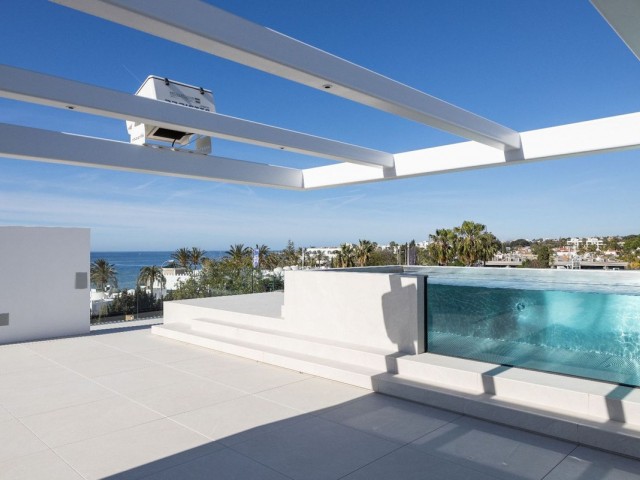 3 Bedrooms Villa in The Golden Mile