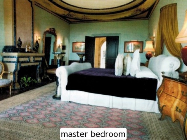 17 Bedrooms Villa in Marbella