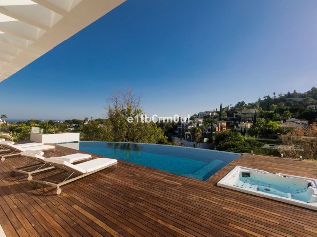 Villa avec 5 Chambres  à La Quinta