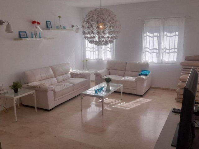 Appartement avec 3 Chambres  à El Faro