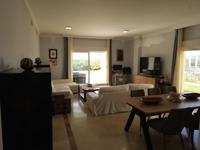3 Bedrooms Apartment in San Roque