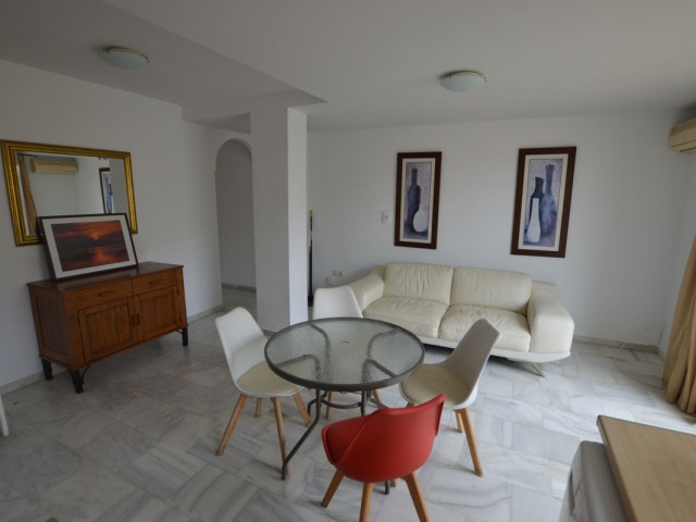 Penthouse avec 3 Chambres  à Torreblanca