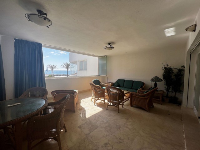 2 Bedrooms Apartment in Puerto Banús