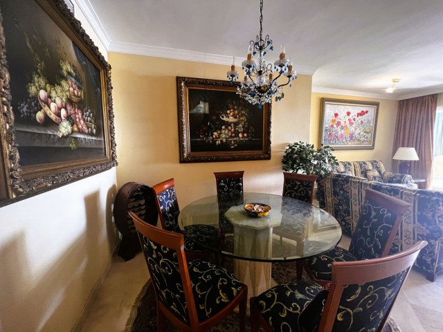 2 Bedrooms Apartment in Puerto Banús