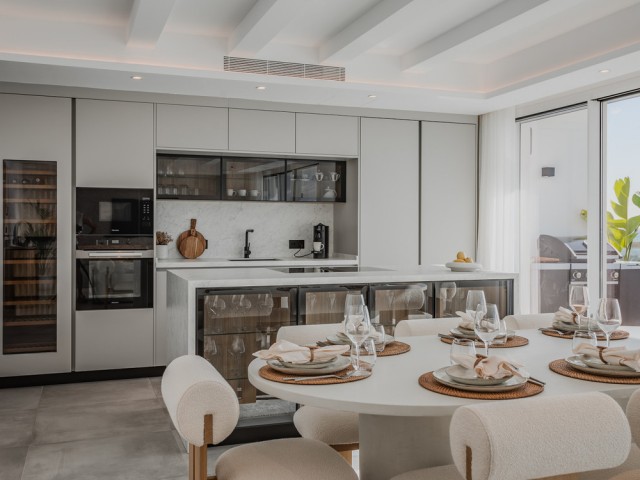 Kattohuoneisto, Puerto Banús, R4300624