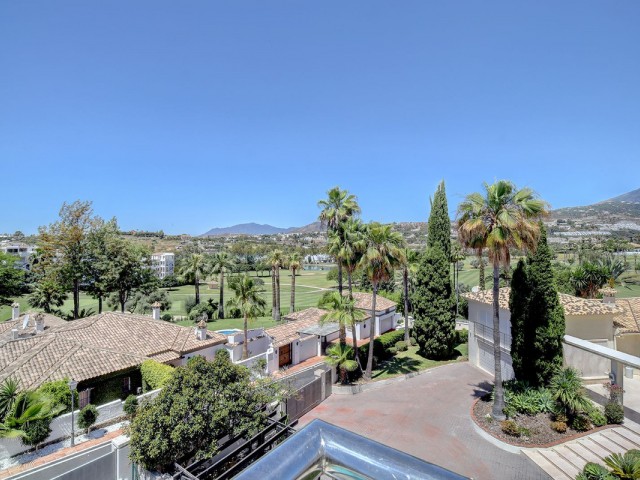 5 Sovrums Villa i Nueva Andalucía