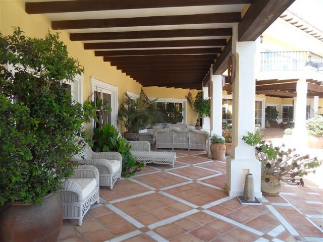 8 Sovrums Villa i La Quinta