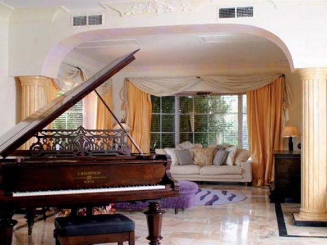 8 Sovrums Villa i La Quinta