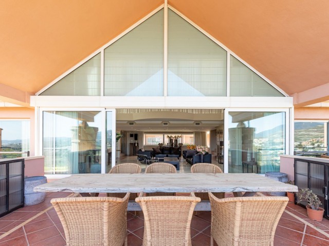 Penthouse, Nueva Andalucia, R4301827