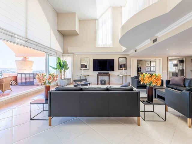 Penthouse in Nueva Andalucía
