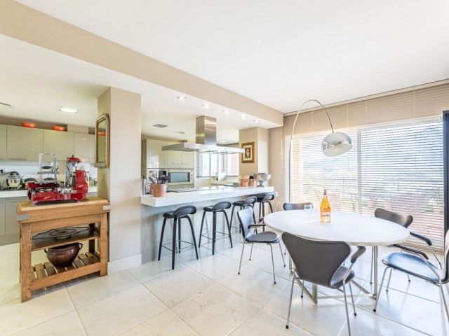 Penthouse in Nueva Andalucía