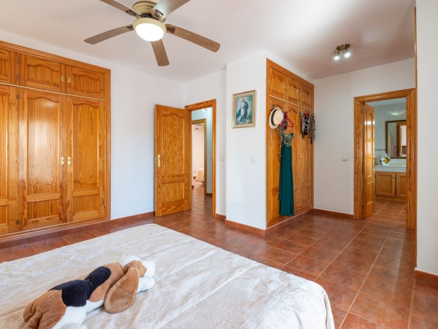 4 Schlafzimmer Reihenhaus in San Pedro de Alcántara