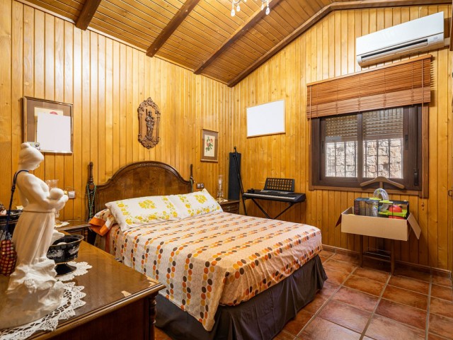 4 Schlafzimmer Villa in Estepona