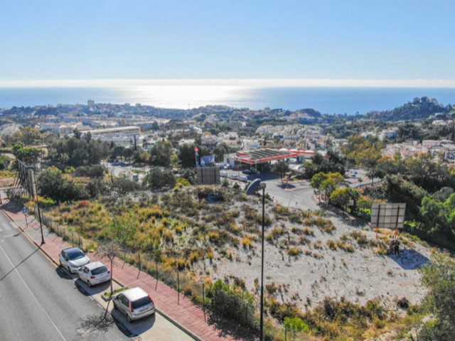 Plot Benalmadena - R4305496