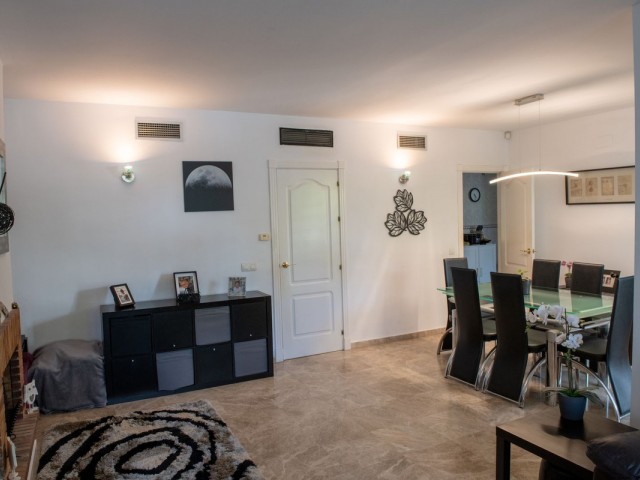Apartamento, Nueva Andalucia, R4305901