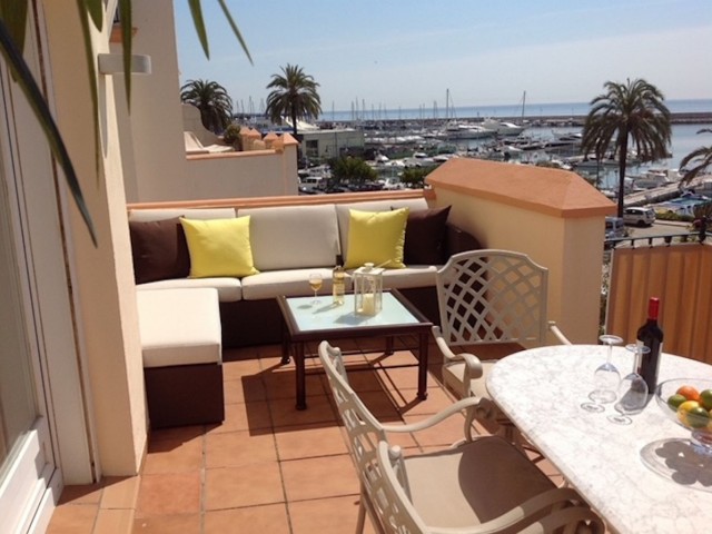 5 Slaapkamer Rijtjeshuis in Estepona