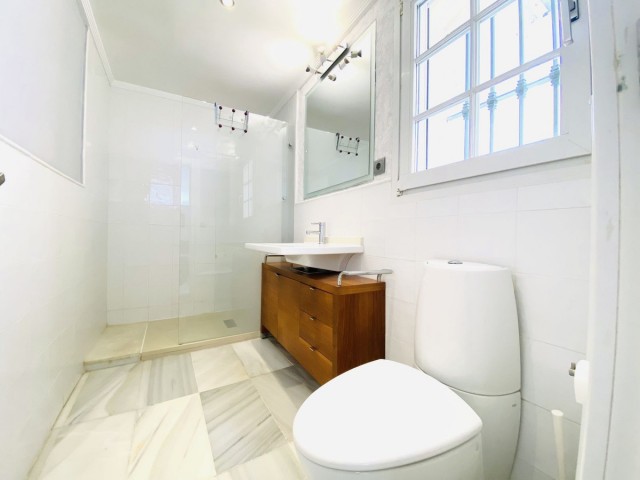 5 Slaapkamer Rijtjeshuis in Estepona