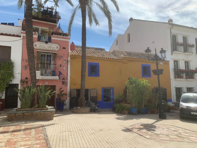 Townhouse, Marbella, R4306087