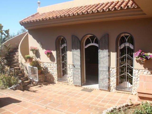 Villa avec 7 Chambres  à Alhaurín el Grande