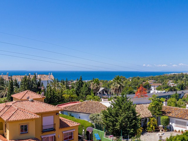 Villa con 3 Dormitorios  en Marbella