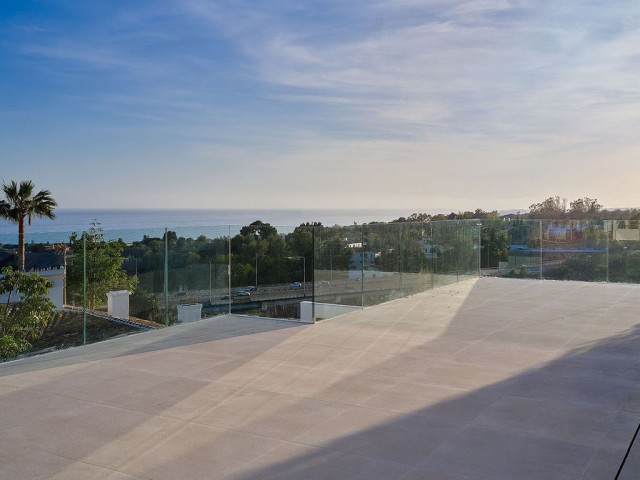 Villa con 3 Dormitorios  en Marbella