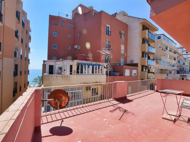 Apartamento con 2 Dormitorios  en Fuengirola