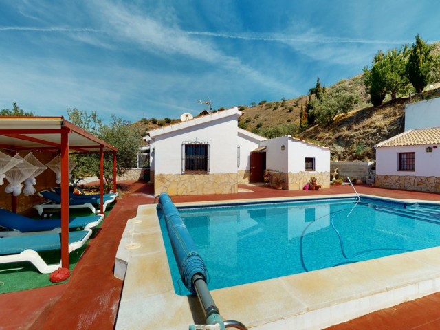 Villa, El Borge, R4313605