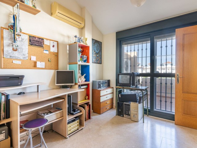 Maison mitoyenne avec 3 Chambres  à Cancelada