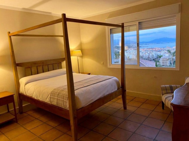 6 Slaapkamer Villa in Manilva