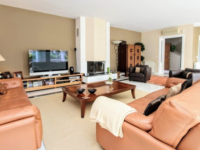 6 Slaapkamer Villa in San Pedro de Alcántara