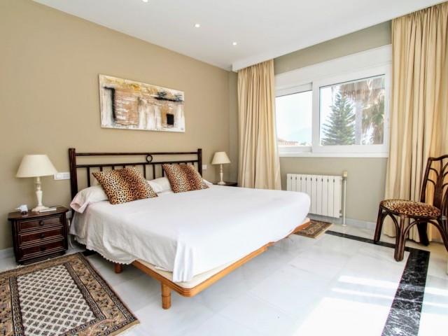 6 Slaapkamer Villa in San Pedro de Alcántara