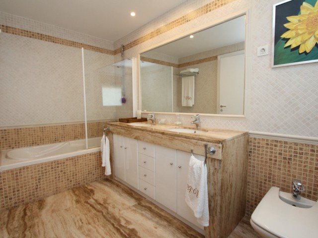 6 Slaapkamer Villa in San Pedro de Alcántara
