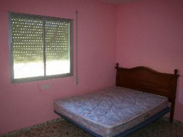 6 Bedrooms Villa in Coín