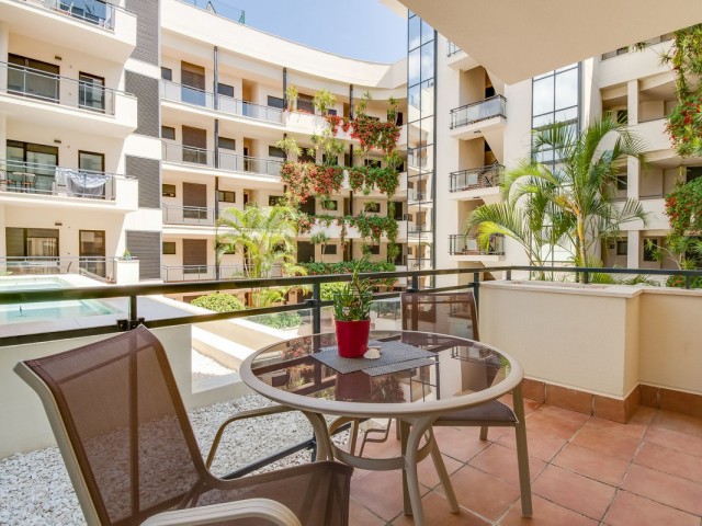 Appartement, New Golden Mile, R4327318