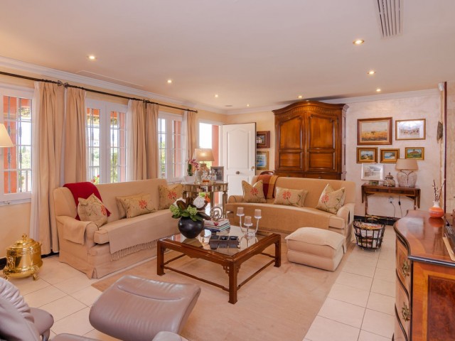 5 Soveroms Villa i La Cala de Mijas