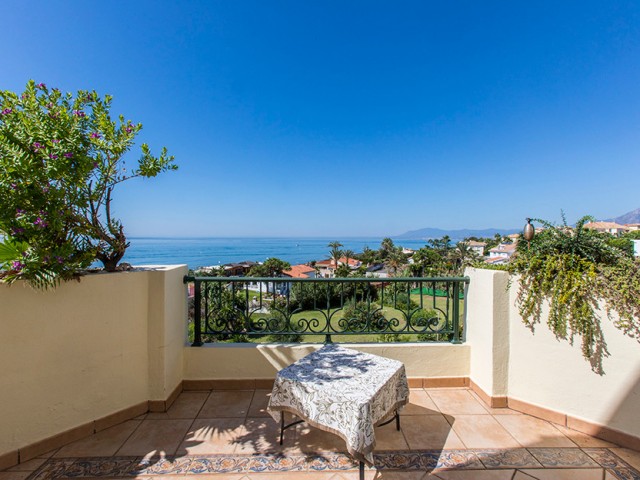 Takvåning i Elviria