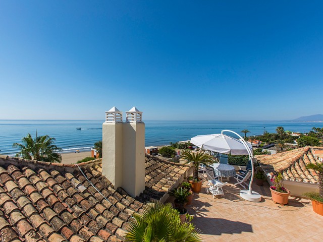 Takvåning i Elviria