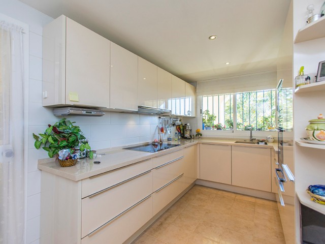 Penthouse in Elviria